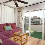 Atic Gaudi-gracia Apartment *