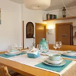 Atic Gaudi-gracia Apartment Barcelona