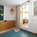 Atic Gaudi-gracia Apartment Barcelona