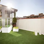 Atic Gaudi-gracia Apartment